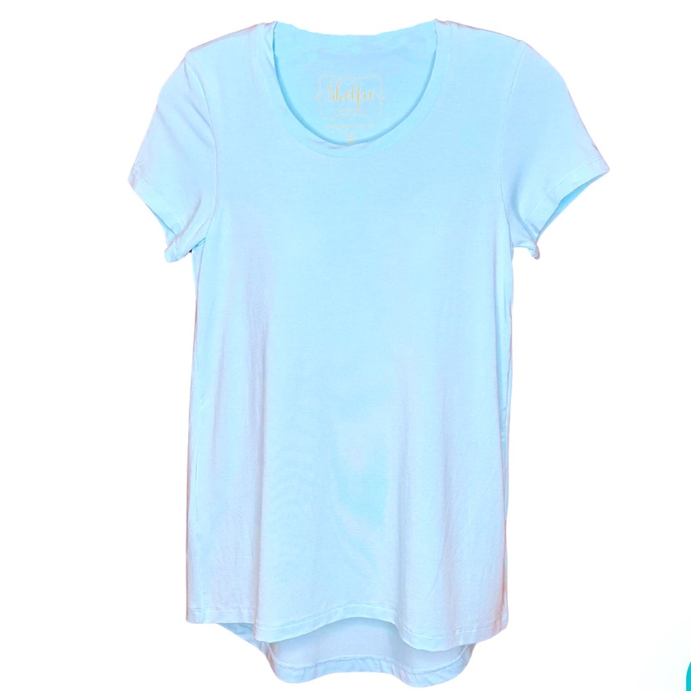 SHELFIE SHOPPE Short-Sleeved Hi Lo Top Built In Shelf Bra in Ocean Colorway — L